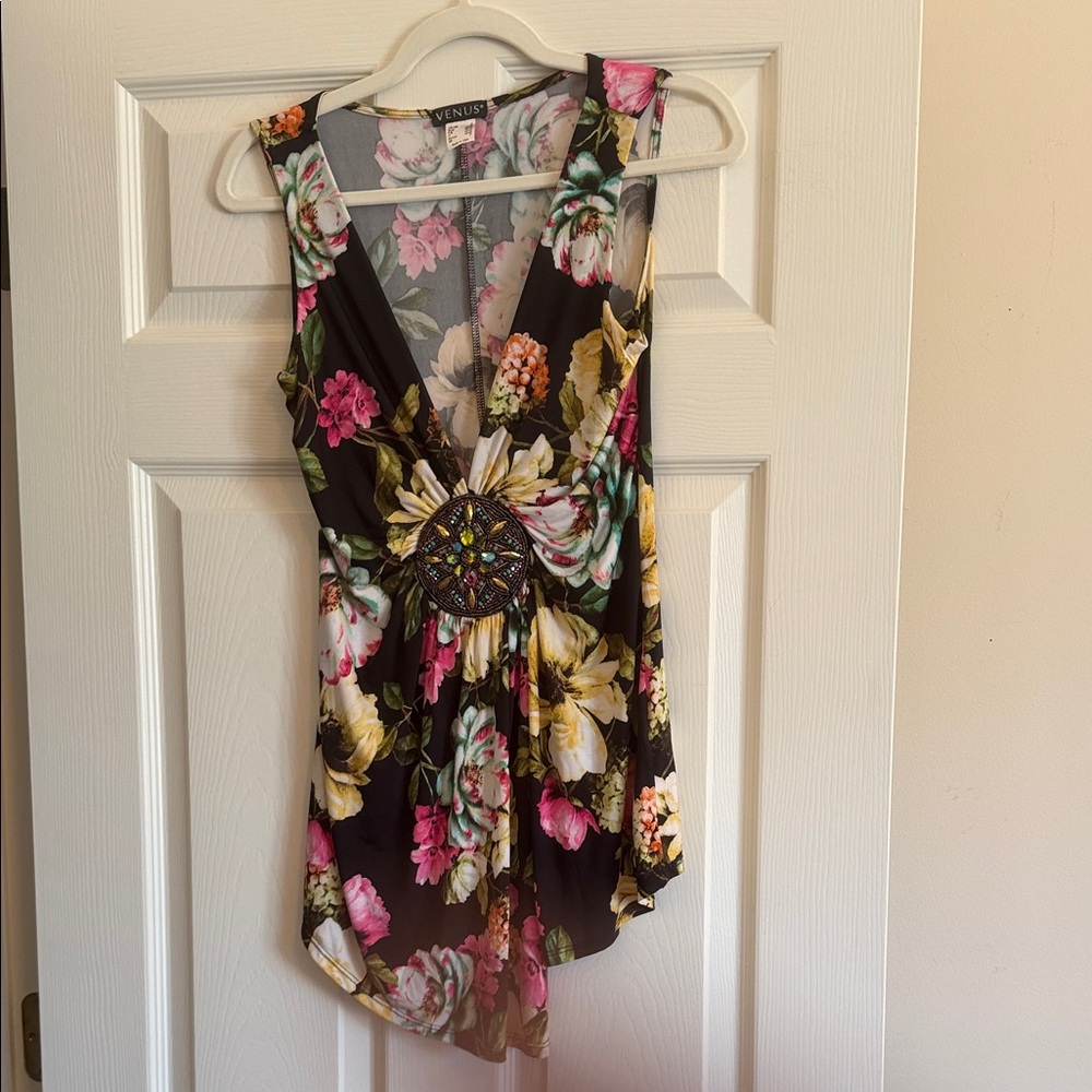 VENUS Floral Sleeveless Top - Black and Pink